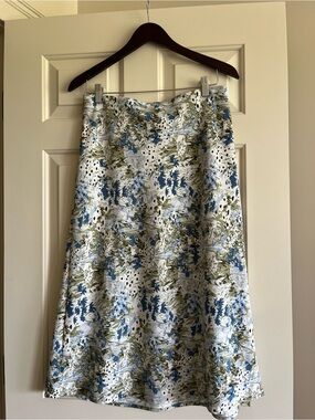 floral skirt